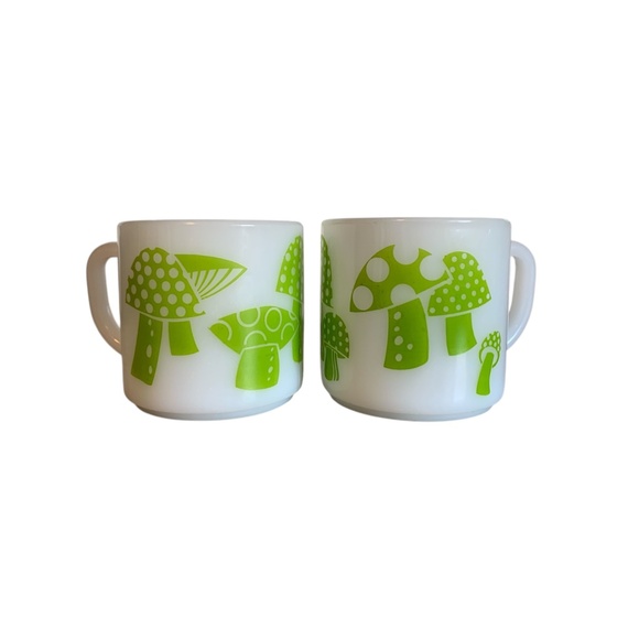 Vintage Federal Glass Green Mushroom Mugs - Picture 3 of 3